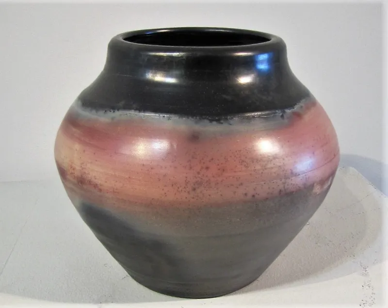 Classic Vase by Paul Epple